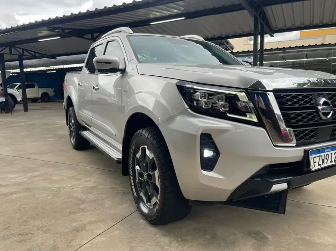 Nissan Frontier Plati. CD 2.3 Bi-TB Dies.aut. 2023