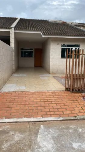 Casa 3 quartos - Zona 5