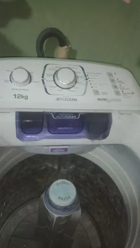 máquina de lavar roupa