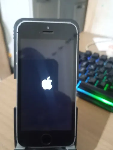 iPhone SE