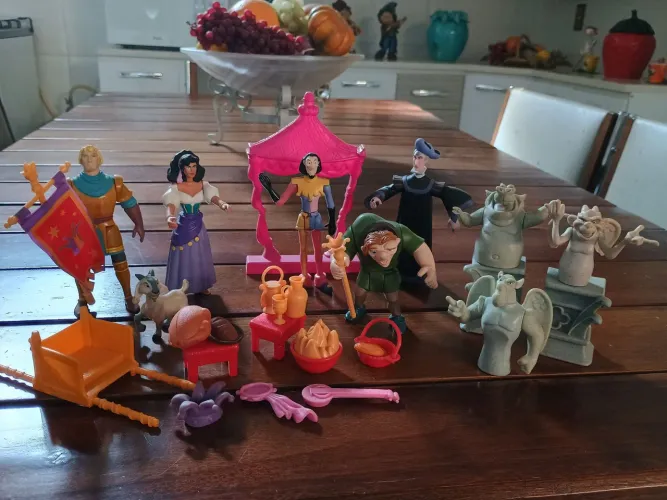 Miniatura O Corcunda de Notre Dame da Disney 