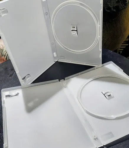 Box para DVD. 62 peças.