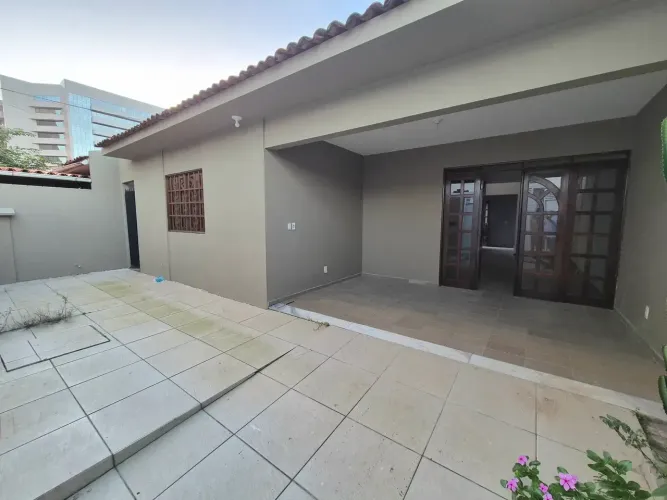Aluguel casa comercial, 175m² na Jatiúca, próximo ao The Square