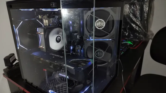 Pc Gamer Ryzen 7 5700x+16GB+Rx7600