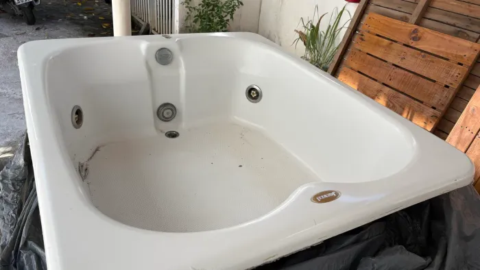 Banheira Jacuzzi casal seminova