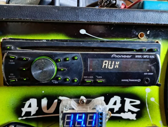 Aparelho Pioneer antigo com bluetooth 
