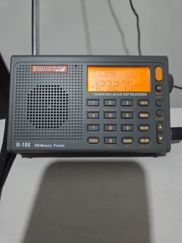 RÁDIO SIHUADON R-108 LW/SW/MW/AVIAÇÃO