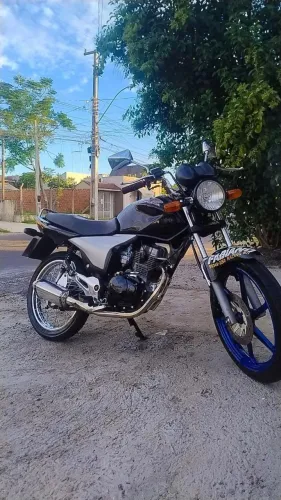 Vendo uma Honda 150 Sport