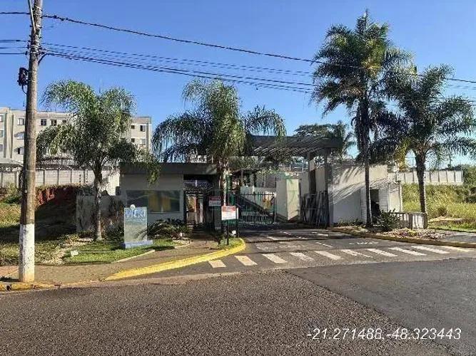 Apartamento com 2 dorm à venda, 43 m² por R$ 87.819,45 - Sorocabano - Jaboticabal/SP