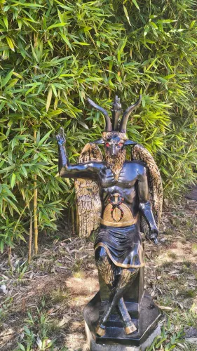 Imagem de belzebu 80cm