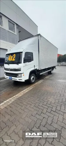 VW 11.180 DRC 4X2 2022/2023 | EFICIÊNCIA E VERSATILIDADE PARA O SEU NEGÓCIO