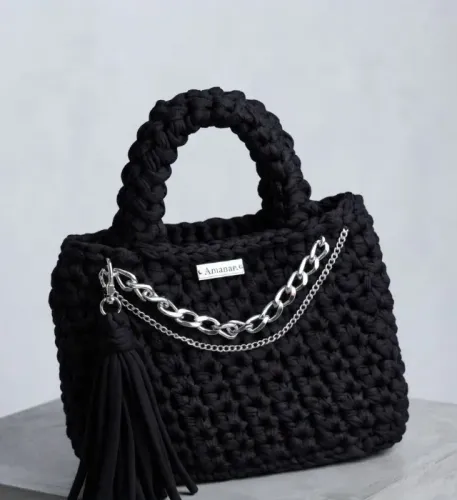 Bolsa Feminina em Crochê Nina AMANAR - Fio de Malha Premium