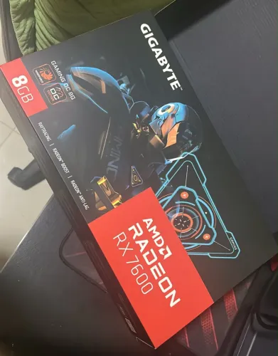 Gigabyte RADEON RX 7600