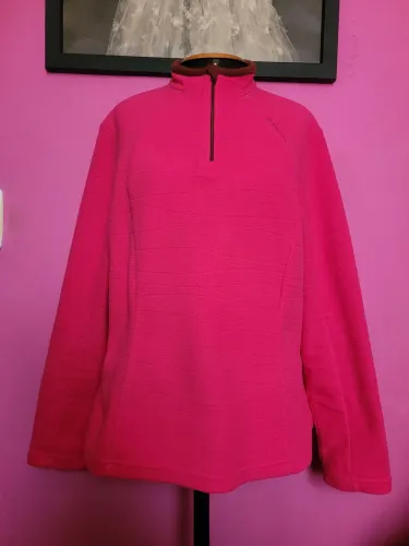 blusa fleece rosa da Quechua com gola alta