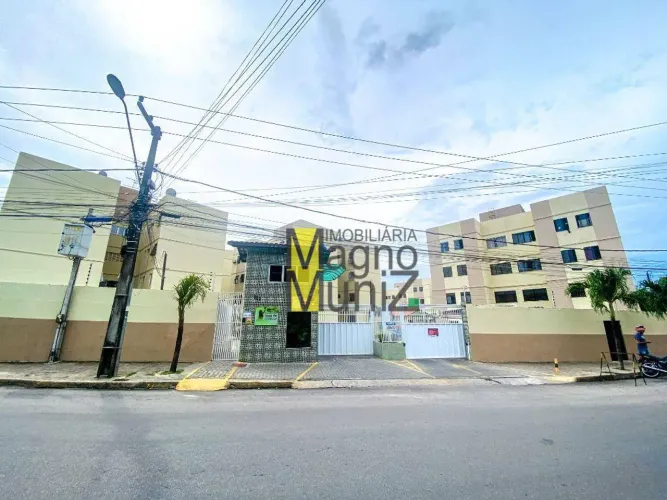 Cond. José de Alencar - Apartamento com 3 quartos para alugar, 46 m² por R$ 1.000 - Messej