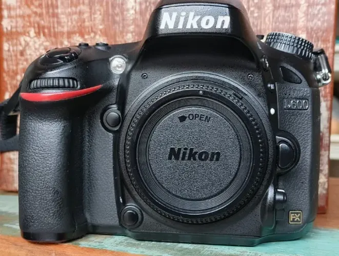 Camera Fotográfica Nikon D600