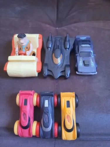 CARRINHOS MCDONALD'S E NERF ORIGINAIS EM BOM ESTADO DE CONSERVAÇÃO