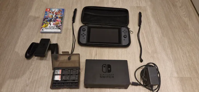 Nintendo Switch,2 GAMES físicos com Bolsa e Vários Acessórios!!Perfeito Estado, Preto.