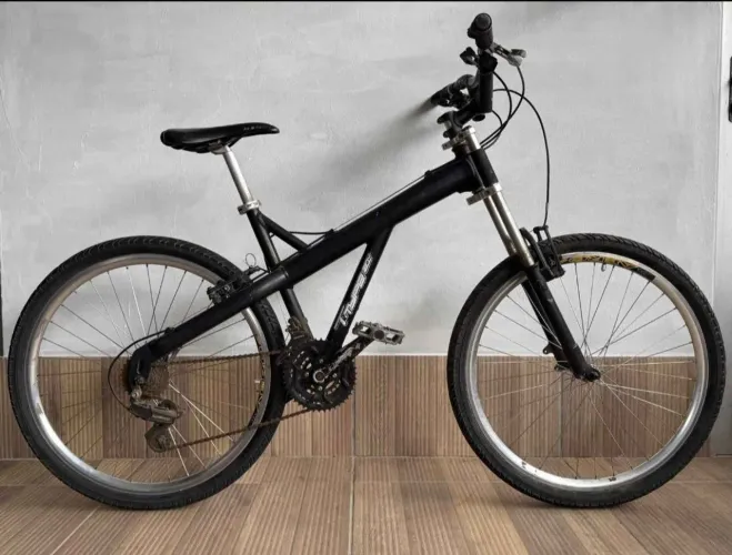 Bicicleta Caloi T-Type aro 26.