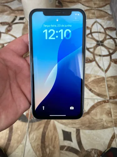 iPhone XR 128g branco excelente estado 85% bateria 