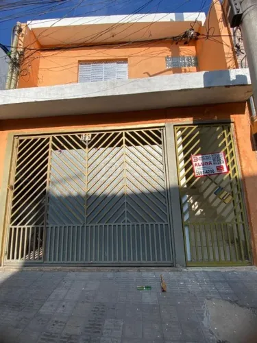 Casa com 2 dormitórios para Alugar no Lajeado, São Paulo - Aceita Pet!