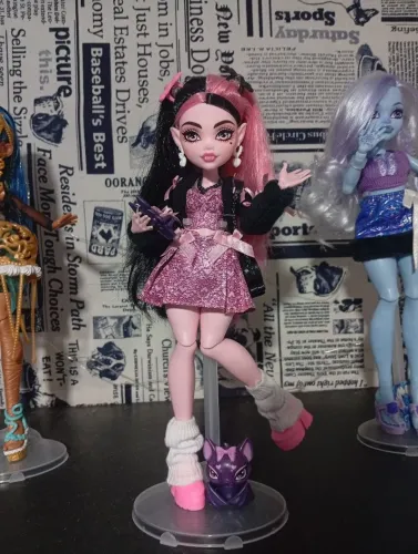 Boneca mosther high g3 draculaura básica w3