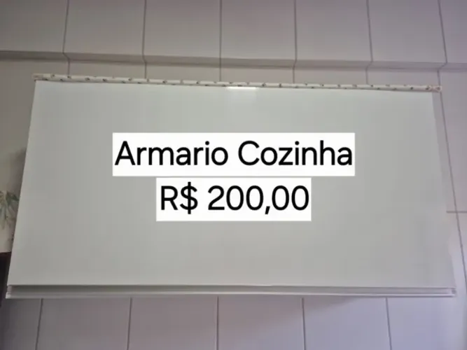 Armário cozinha, parede, bom estado, super bom estado, espaçoso.