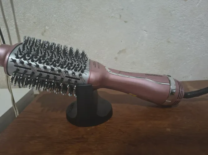 Escova Secadora Mondial Juliette ES-JU-01 - Bivolt - R$ 200,00