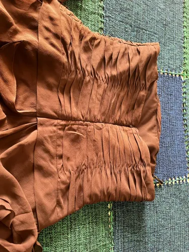 Vestido tomara que caia marron número 46