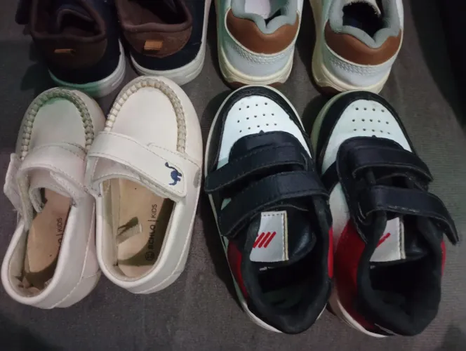 4 pares de sapato infantil 20 e 21