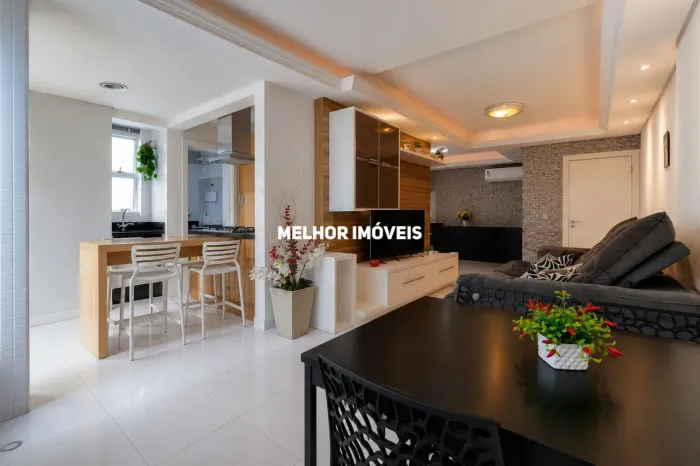 Golden Green - Apartamento a venda no Bairro Pioneiros em Balneário Camboriú/SC