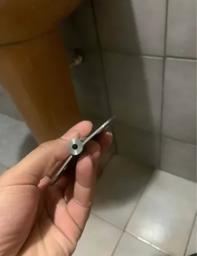 Peça de inox dobradiça 