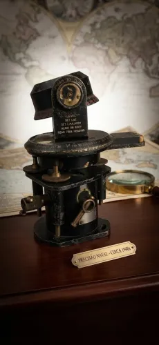 Bússola Astronômica