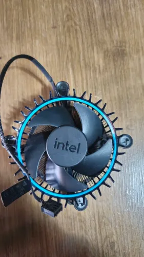 Cooler original intel lga 1700