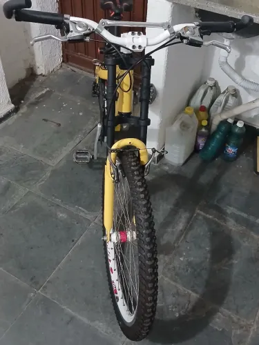 Bicicleta Caloi aro 26