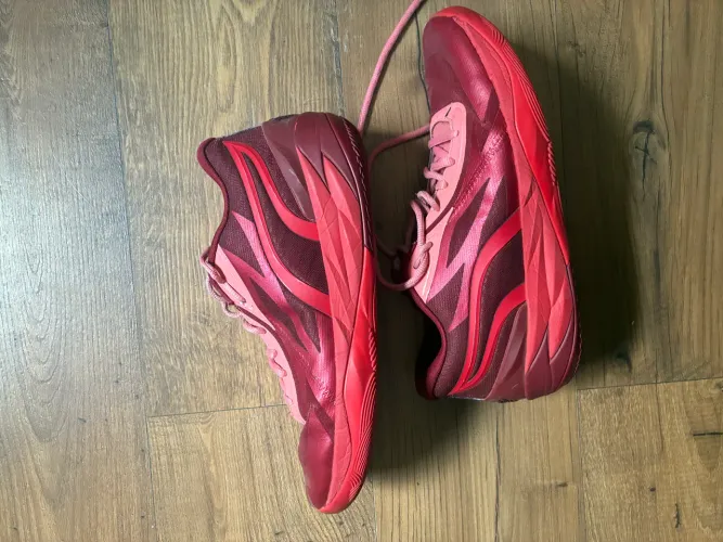 Tênis de basquete puma MB.02