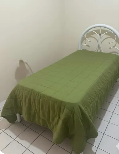 Cama de solteiro 