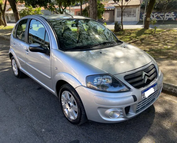 Citroen C3 Exclusive 1.4 Flex 8V 5P 2012