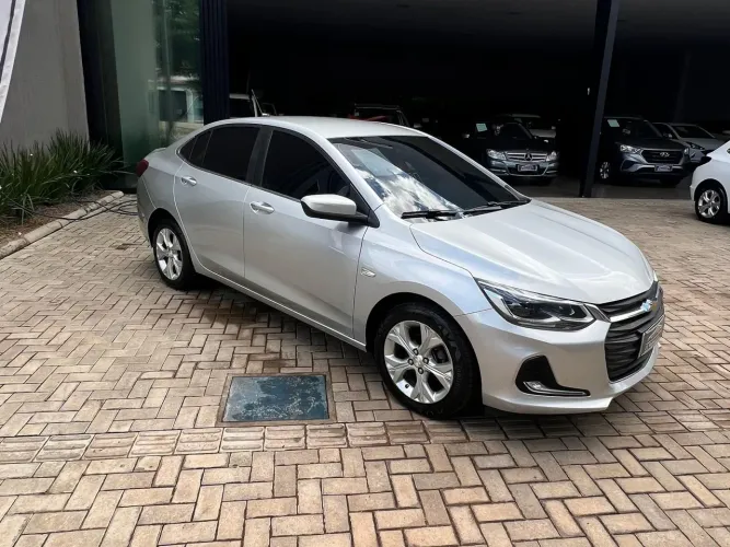 Chevrolet Onix Plus 1.0 12V TB Flex Aut. 4P 2020