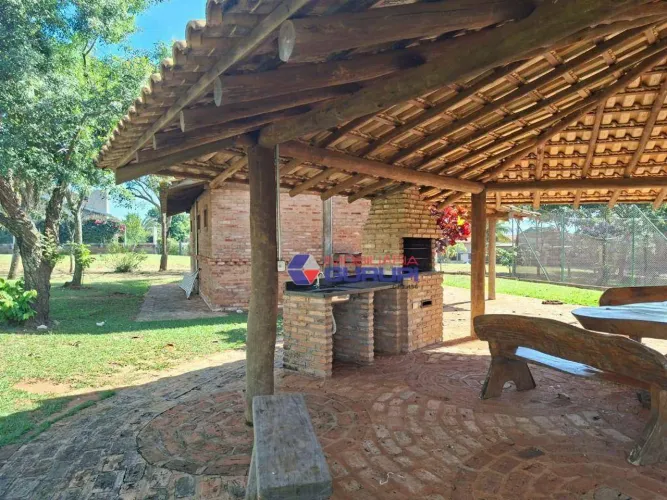 Rancho com 3 dormitórios à venda, 330 m² por R$ 1.390.000,00 - Condomínio Terra da Barra -