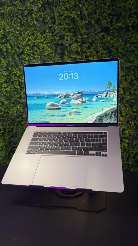 MACBOOK A2141 16 POLEGADAS 16GB RAM GARANTIA