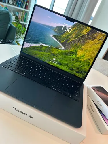 MacBook Air M2 8GB 256GB 13"