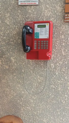 Aparelho telefônico retrô 