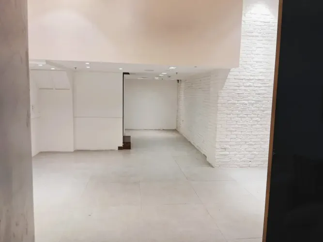 Shopping da Gávea | Loja para Locação com Jirau | 44 m² | Em Frente ao Teatro