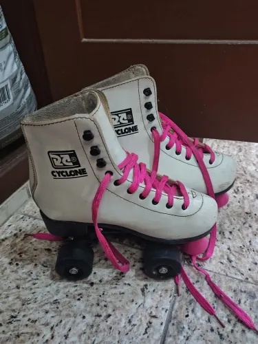 Vendo Patins Usado (N° 38)