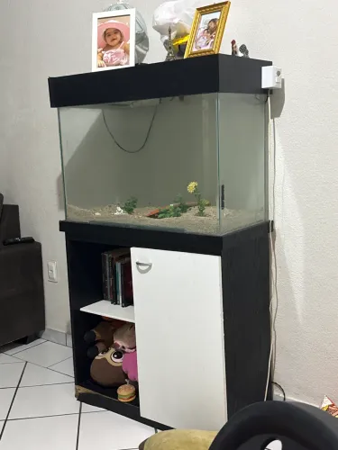 Vendo aquário 100 litros