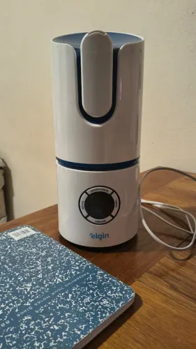 Umidificador de Ar Elgin Digital Inteligente, 2,5 Litros Branco e Azul Bivolt