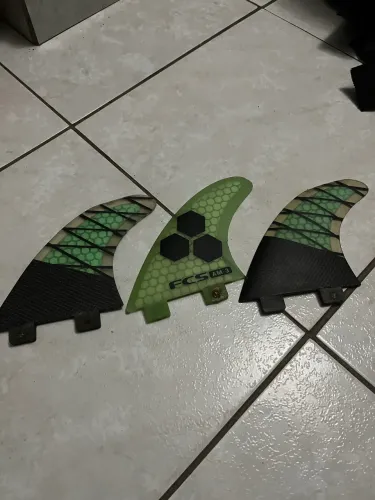 Quilhas fcs 1 com detalhes
