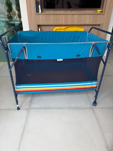 Cercadinho Infantil Dobrável com Rodinhas