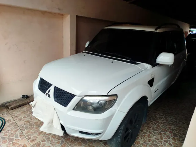 Mitsubishi Pajero TR4 2.0/ 2.0 Flex 16V 4X4 Mec. 2012